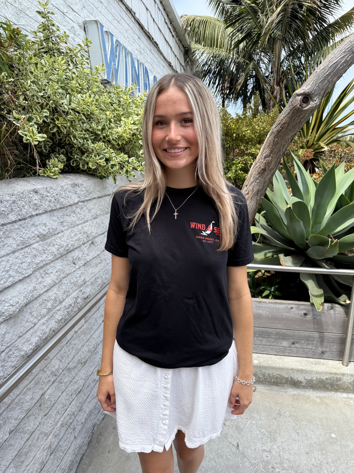 W&S Black/Red Tee