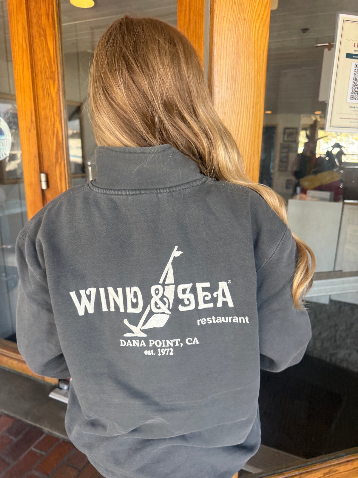 Limited Edition Stingray 1/4 Zip