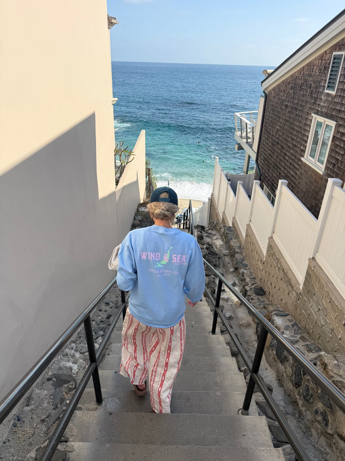 W&S Blue Hawaii Crewneck