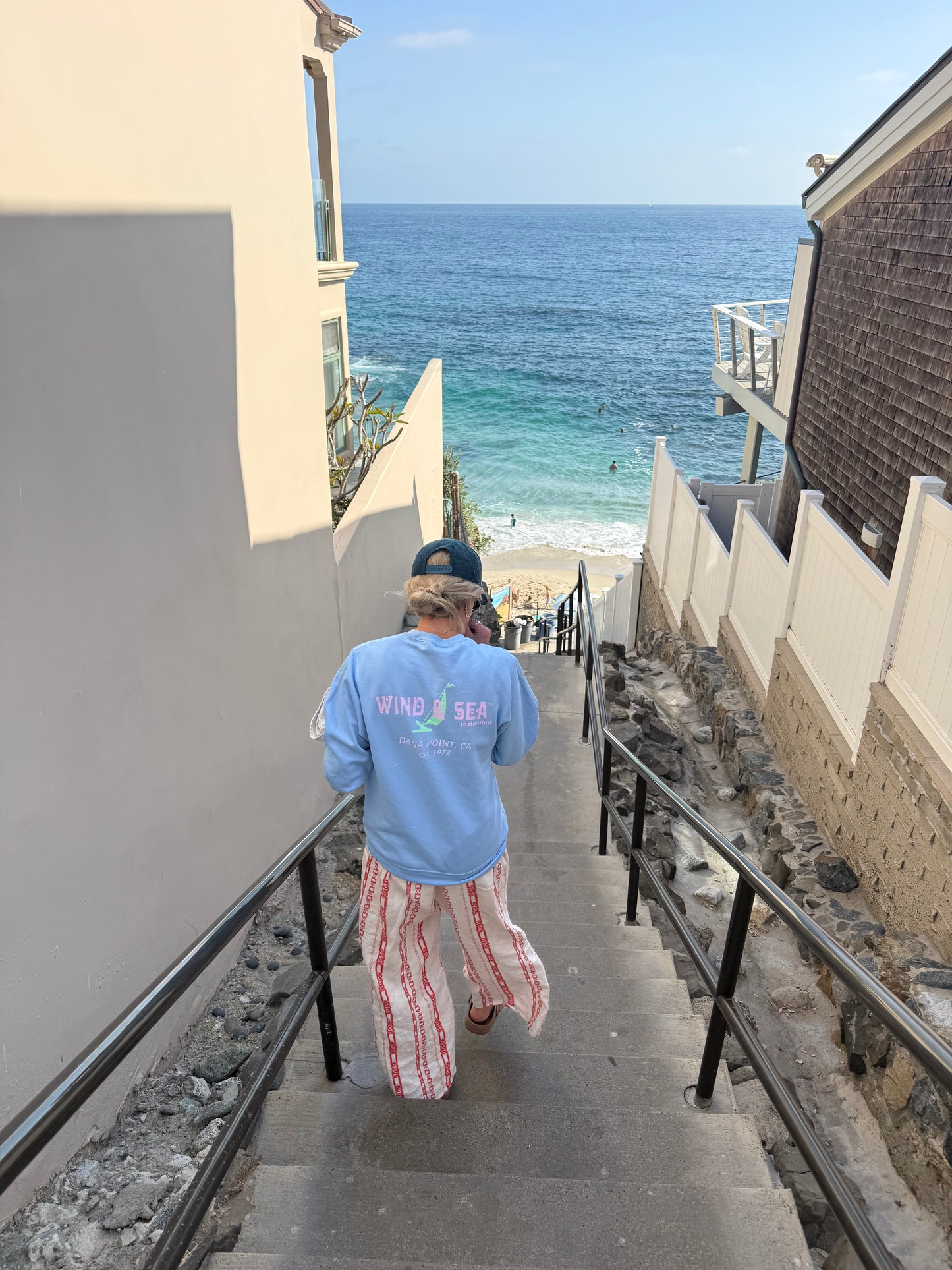 W&S Blue Hawaii Crewneck