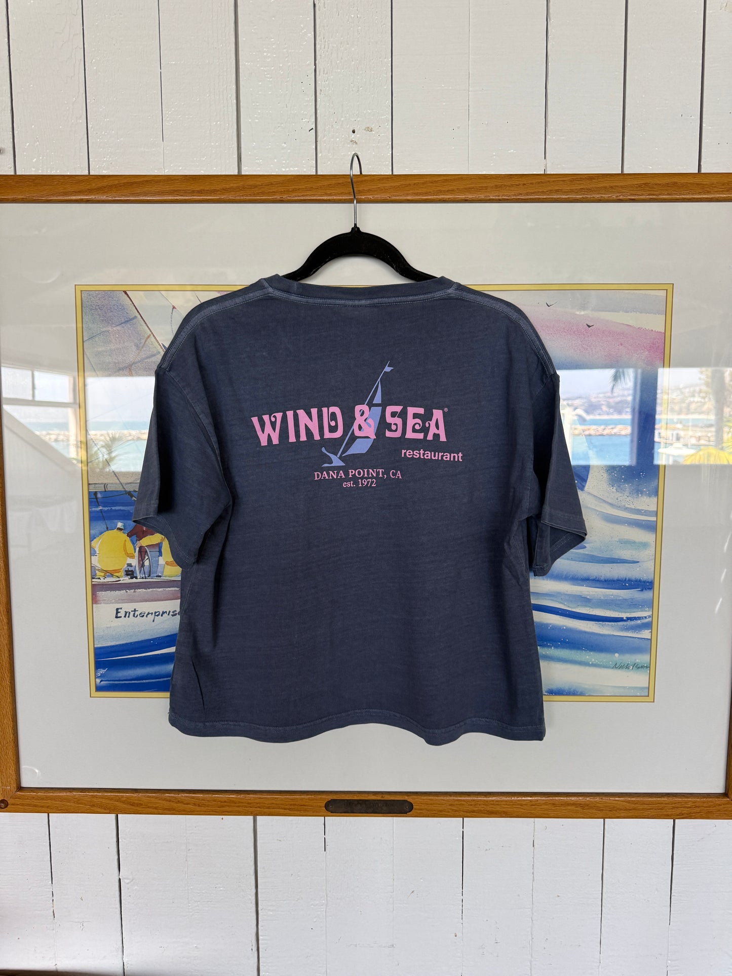 Seahorse Cropped Tee