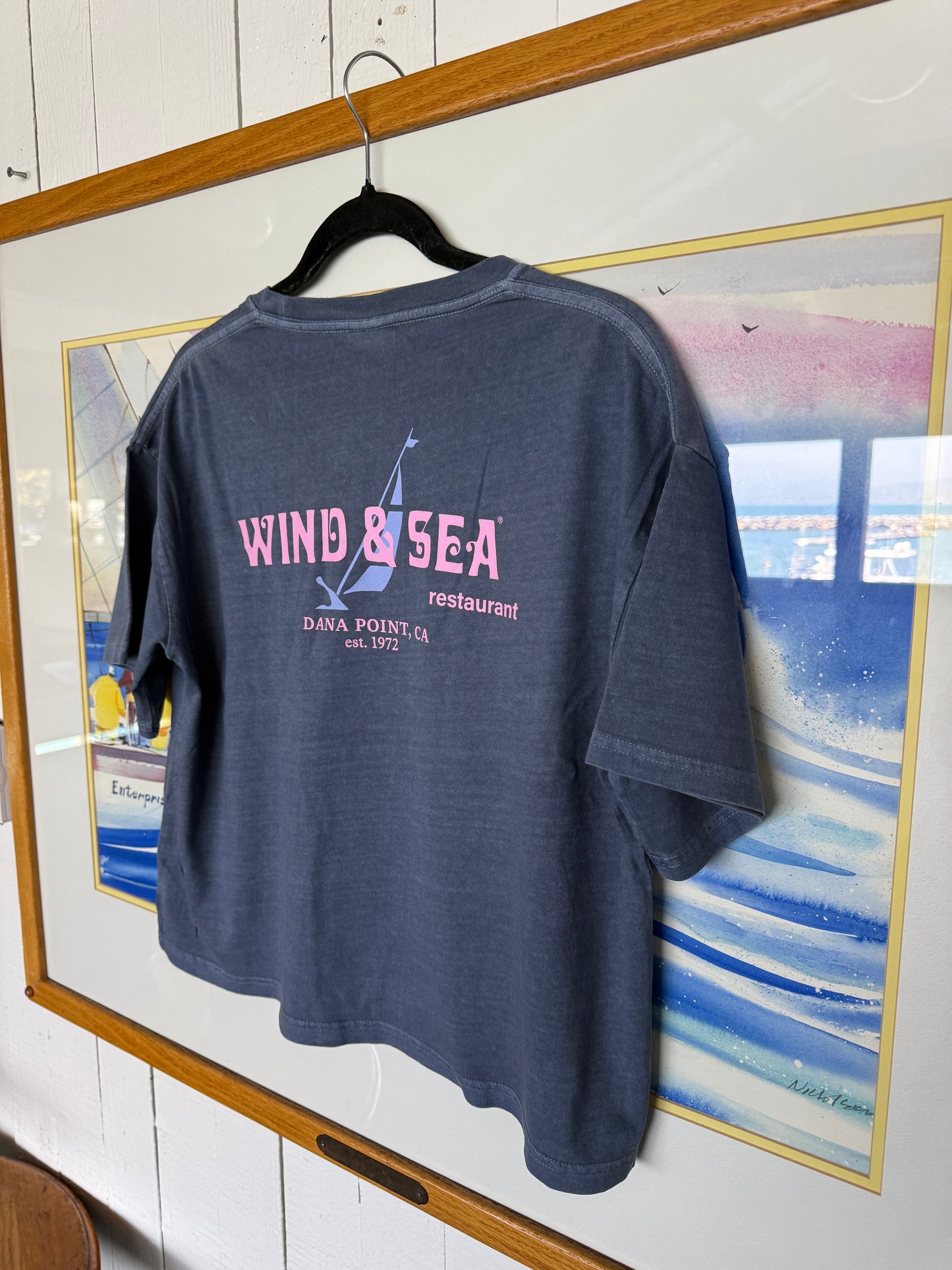 Seahorse Cropped Tee